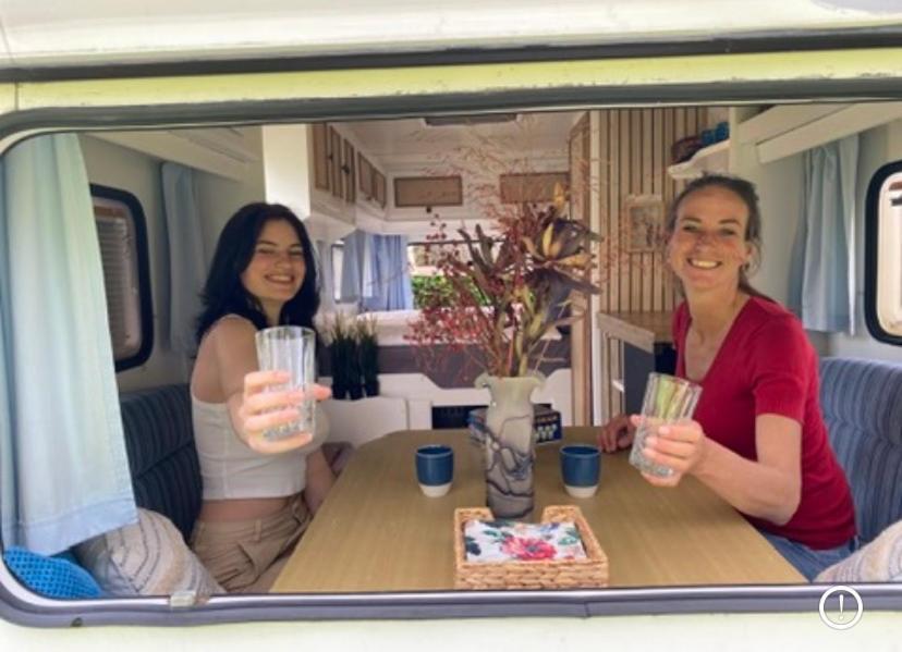 Caravan Stadstuin Goedereede Let Op De Badkamer Moet Met Andere Gasten Gedeeld Worden Bagian luar foto